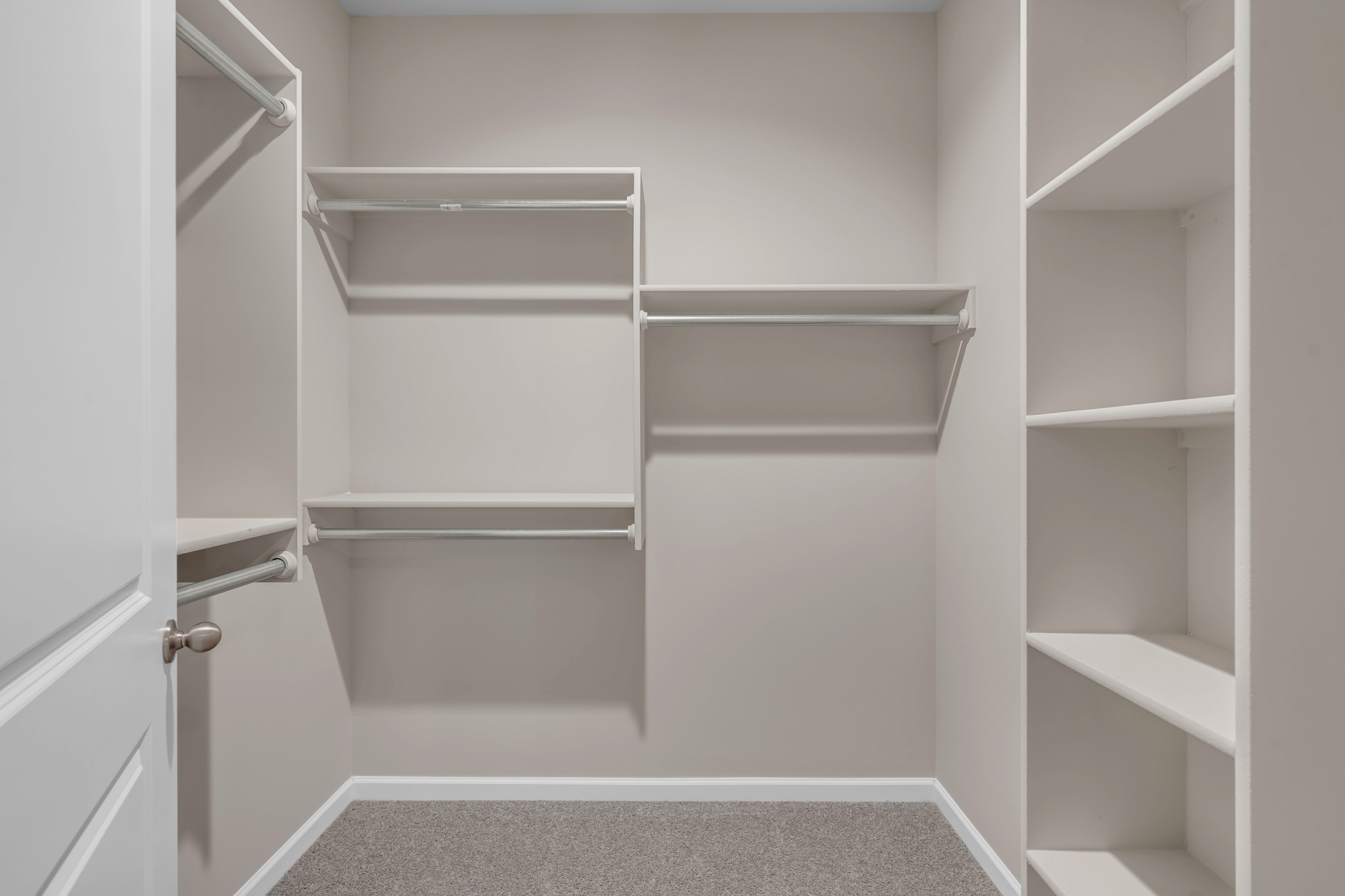 Georgetown primary closet Liberty Communities